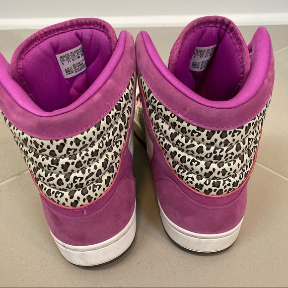 adidas High Top Athletic Sneakers Women’s Size 9 - Picture 5 of 11